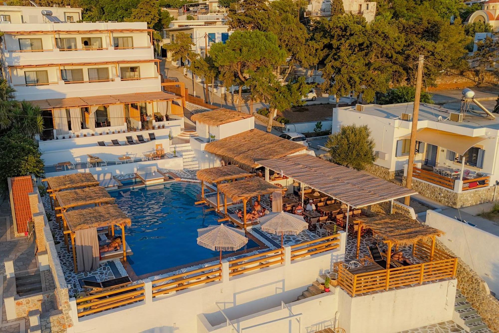 Spongia Hotel Suites & Spa Миртеа Экстерьер фото